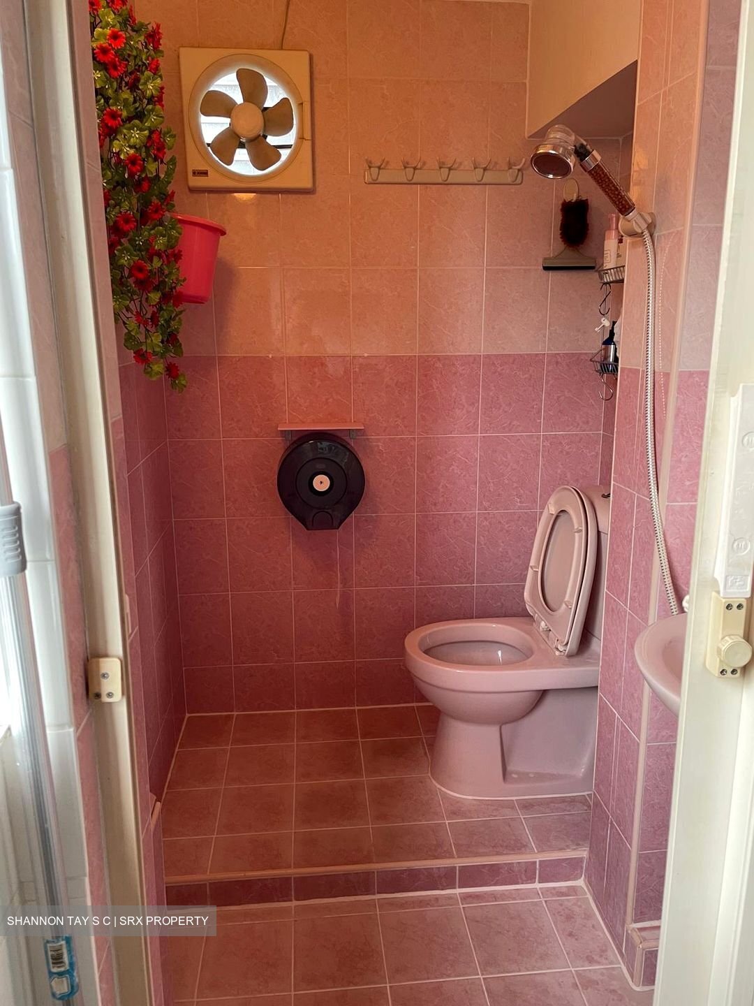 Blk 213 Bedok Town Centre (Bedok), HDB 4 Rooms #456383231